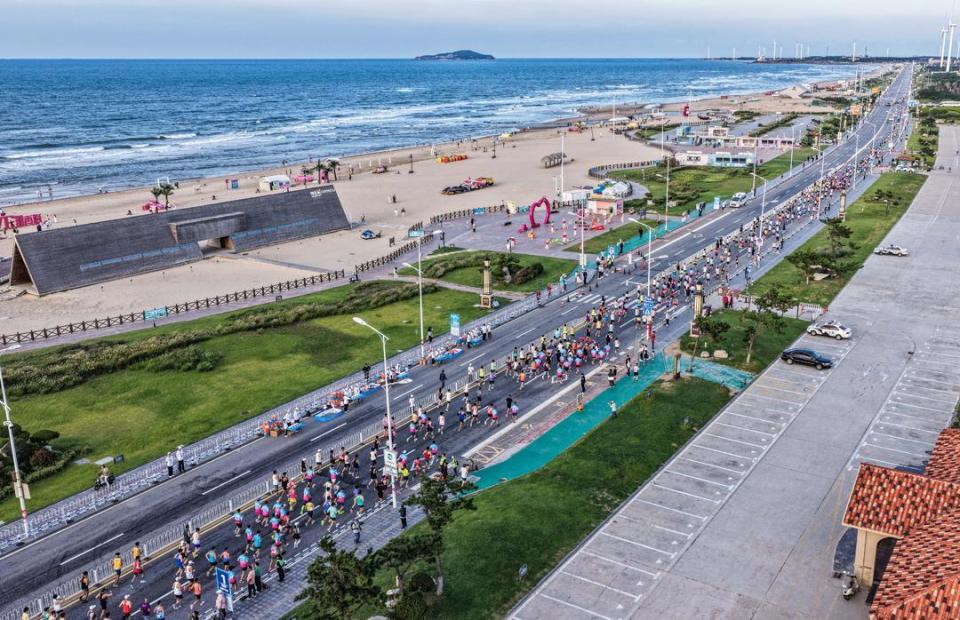 突破, 滚音乐节 突破, 滚音乐节