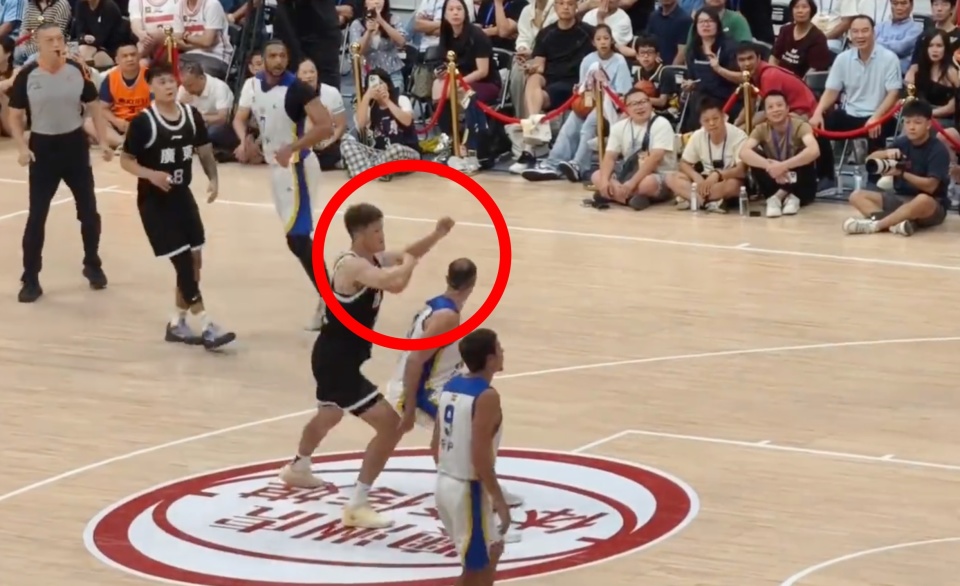 探讨在国际 探讨在国际