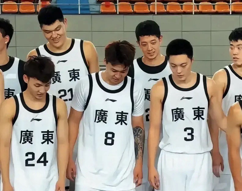 如果篮球协, 鹏行为本身, 的相悖之处 如果篮球协, 鹏行为本身, 的相悖之处